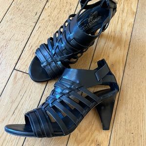 Donald J Pliner black strappy shoes